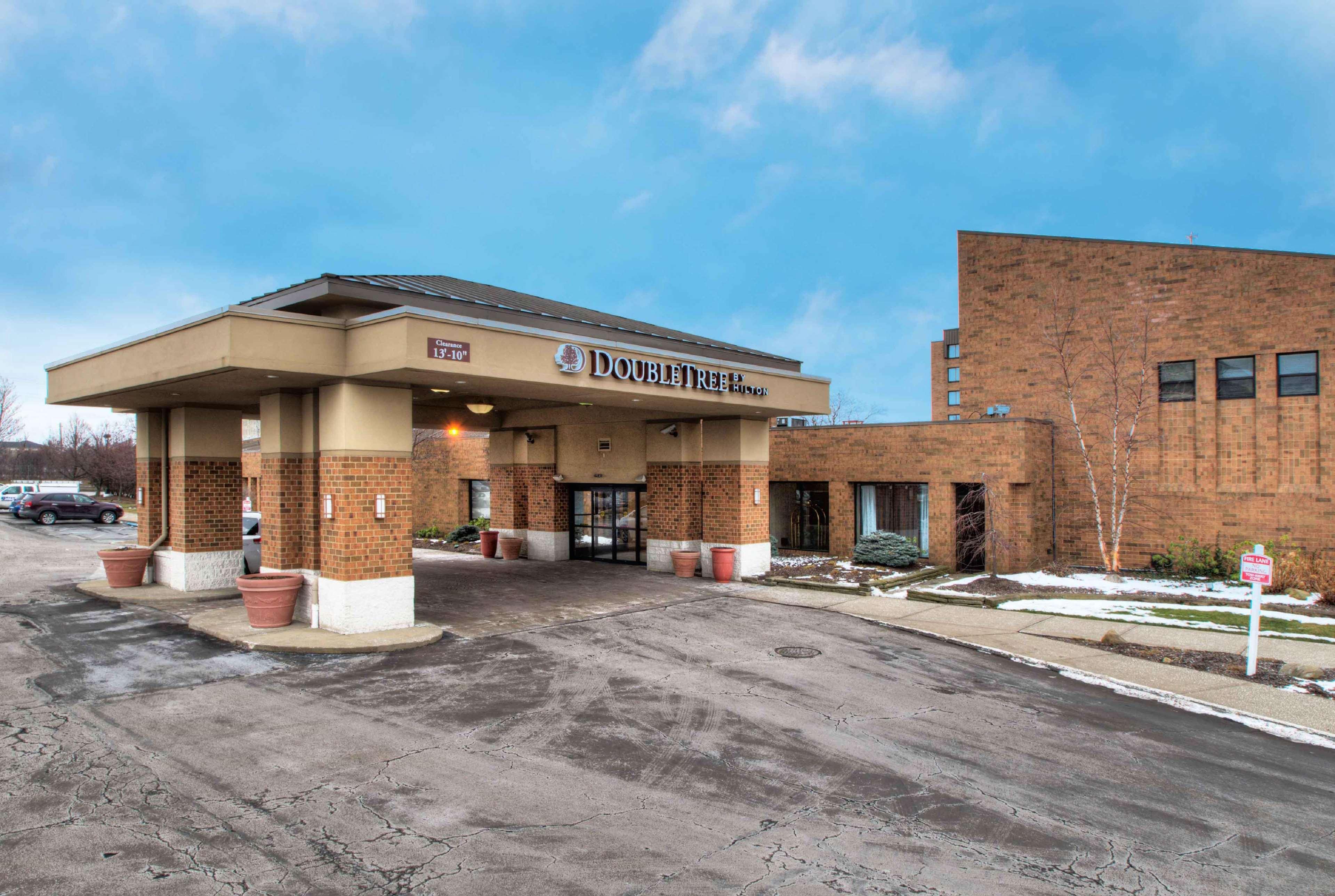 Doubletree By Hilton Cleveland East Beachwood Exteriör bild